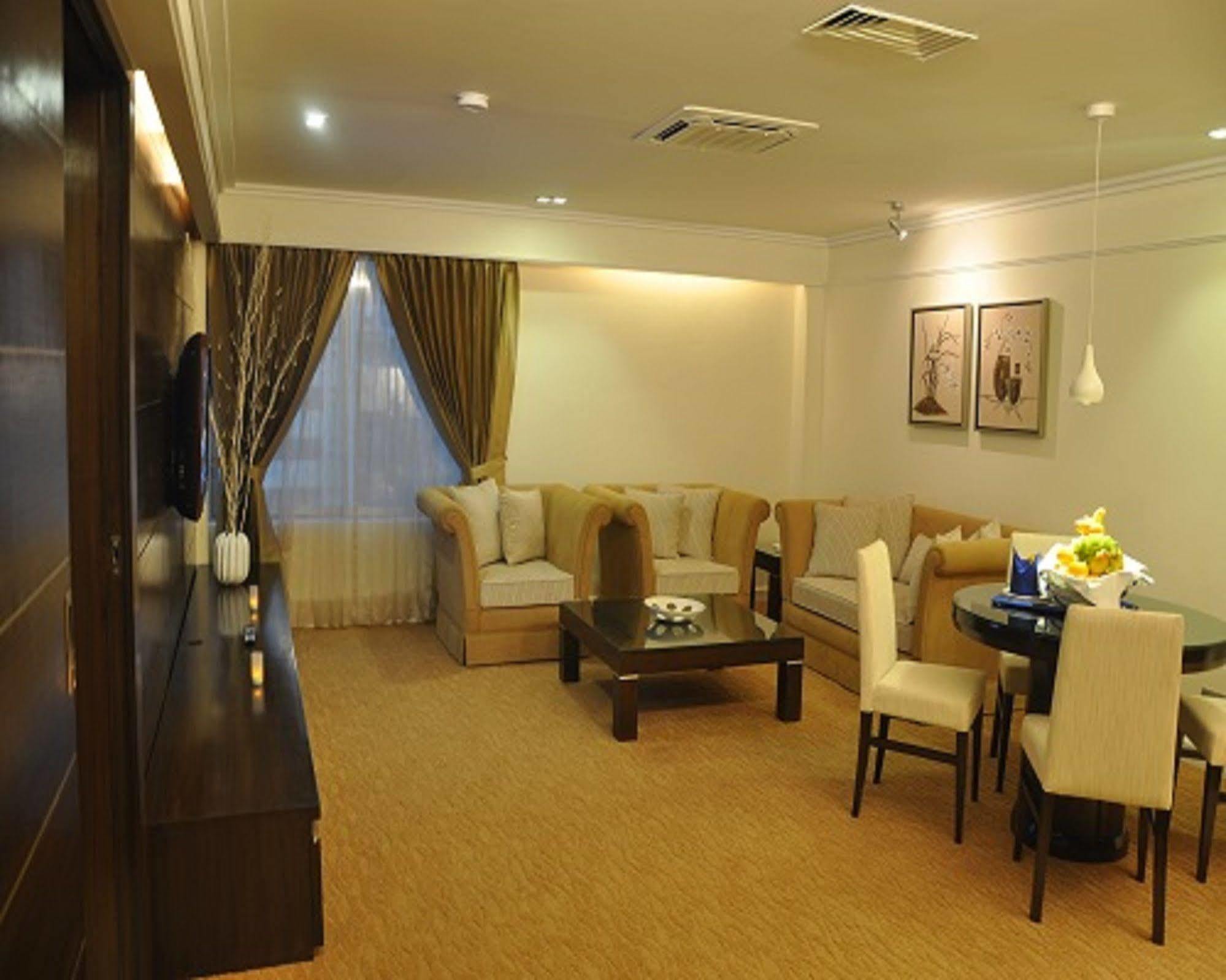 โรงแรม อกราแบด จิตตะกอง ภายนอก รูปภาพ